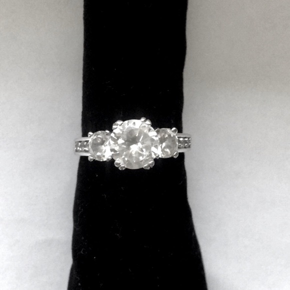 Jewelry - 925 solid Sterling Silver Simulated Diamond Ring
